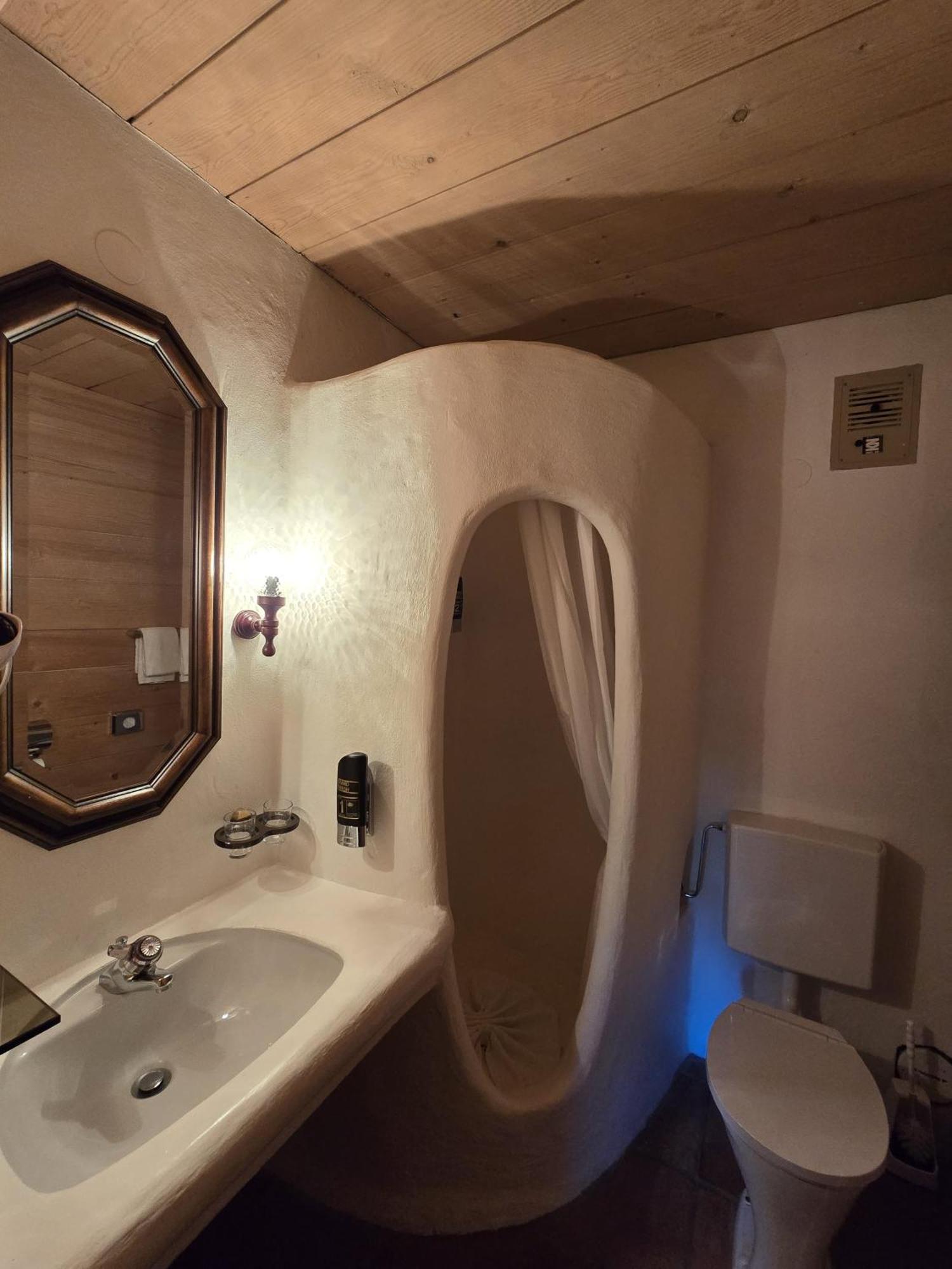 Fuchswirt Kelchsau Landgasthof-Hotel 호프가르텐 임 브릭젠탈 외부 사진